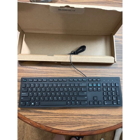 Dell Model # KB216t USB black keyboard - Picture 2 of 5